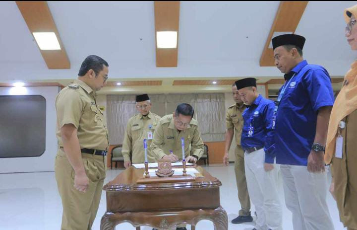 Perumda Tirta Benteng Kota Tangerang Gelar Apel Pagi dan Penandatangan Pakta Integritas Untuk Tingkatkan Etos Kerja